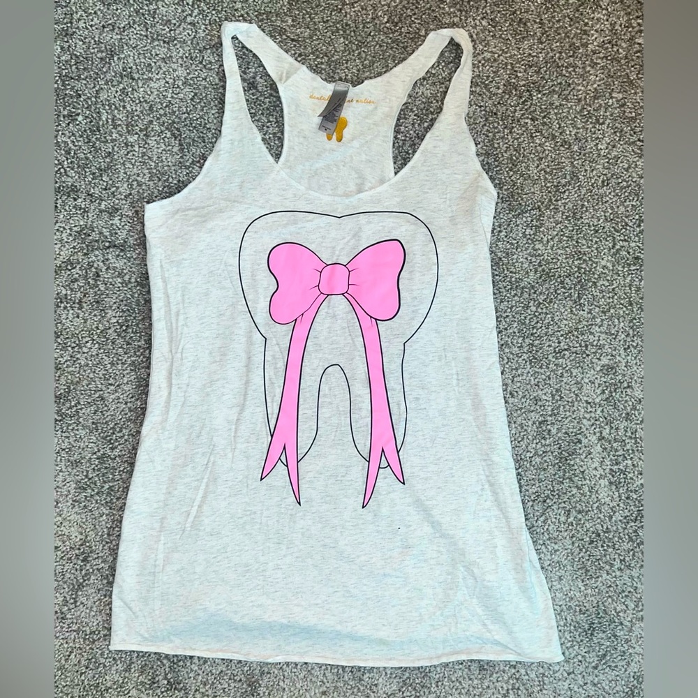🦷🎀 DENTAL BABES 🎀🦷 Vintage DHN “Glamorous Pulp” Racerback Tank